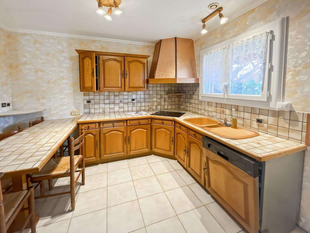 Maison à CASTELNAU-DE-GUERS