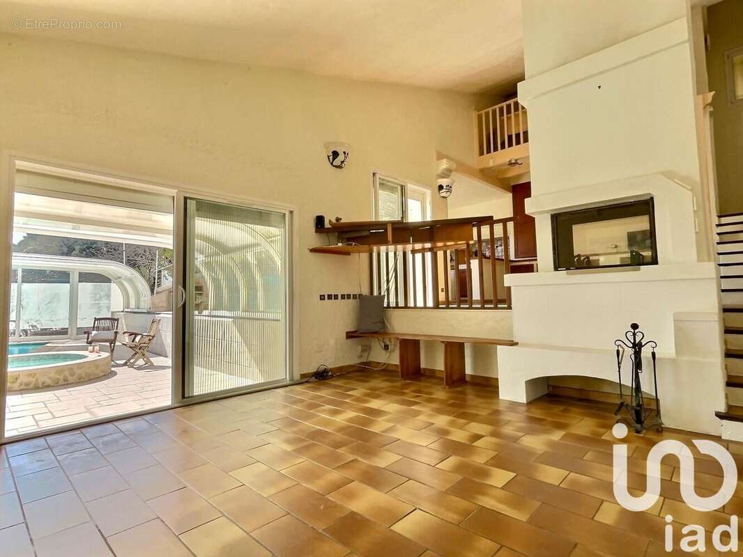 Photo 8 - Maison à SAINT-LAURENT-DU-VAR