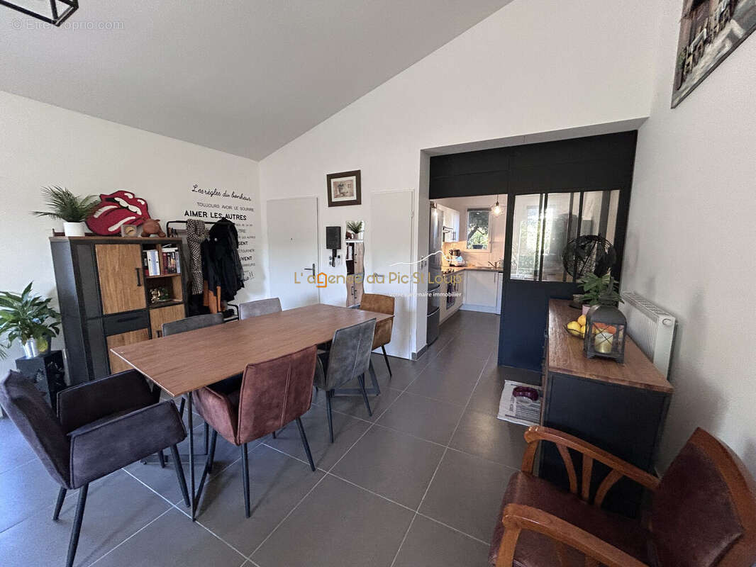 Maison à SAINT-GELY-DU-FESC