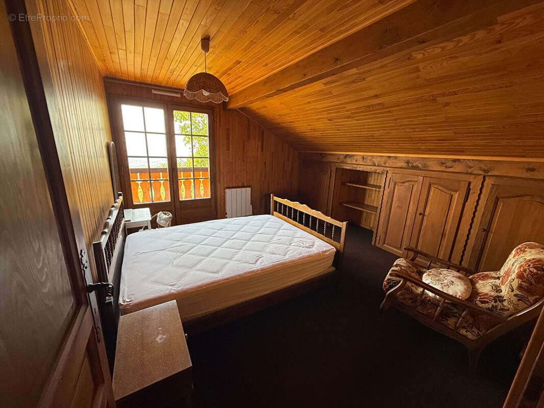 A vendre en exclusivité Chalet  de137 m² utiles sur le côteau de Cranves-Sales - photo 11