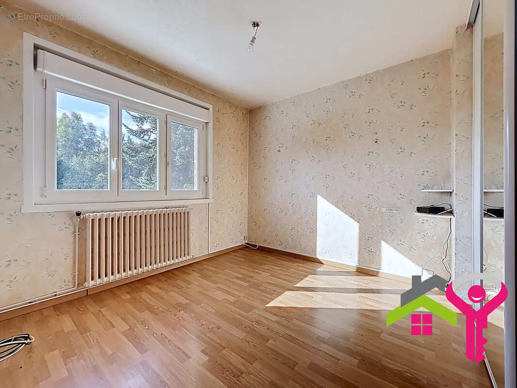 Maison à SAINT-AMAND-LES-EAUX