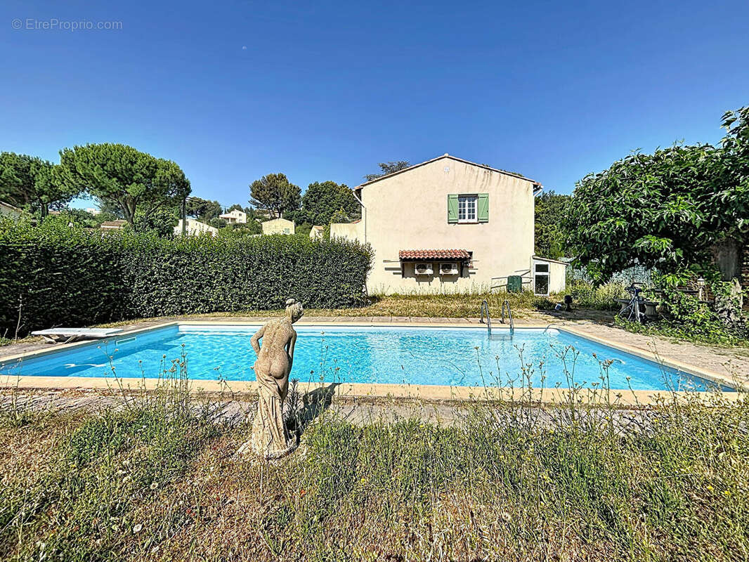 Maison à BOUC-BEL-AIR