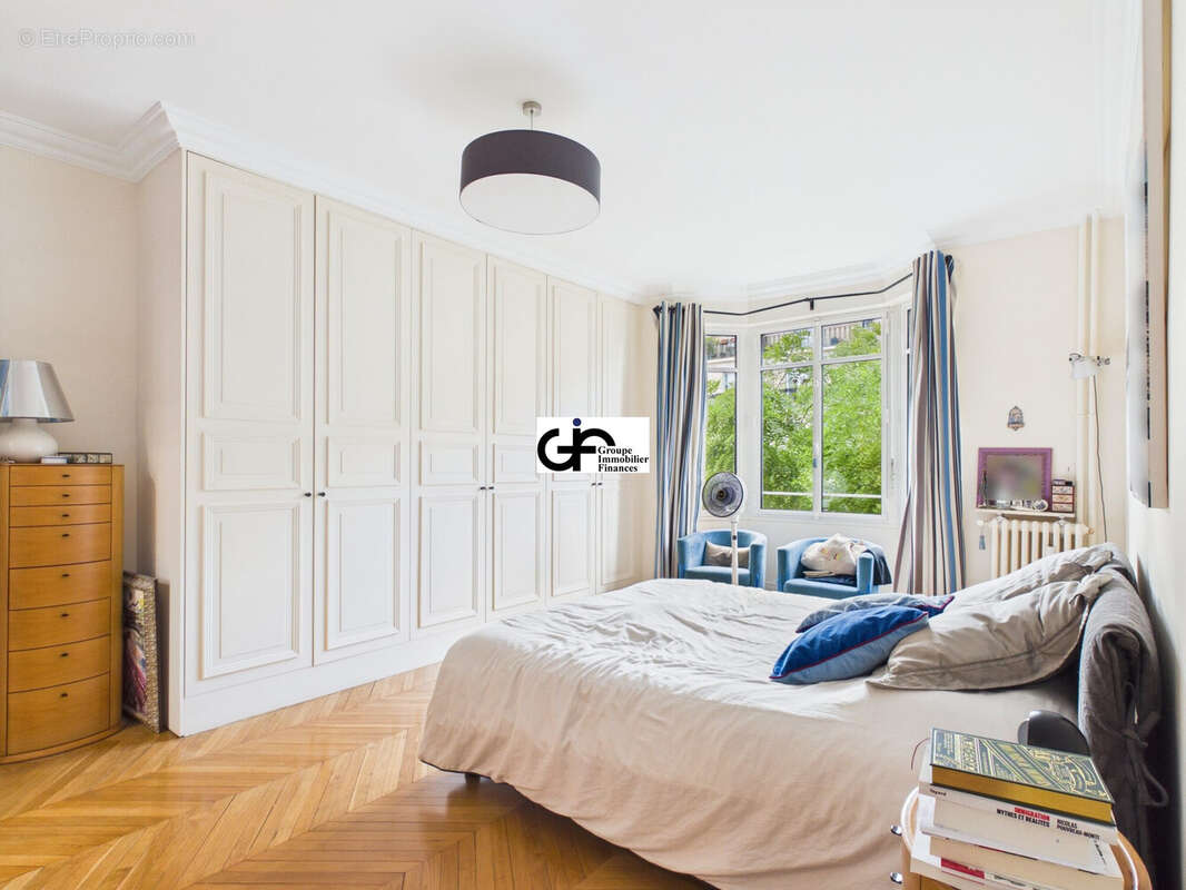 Appartement 169 m² à Paris-16e  - photo 6