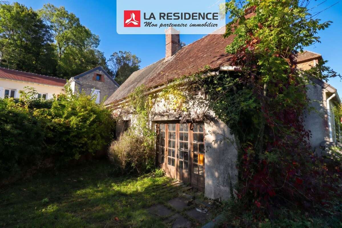 Maison à BUHY