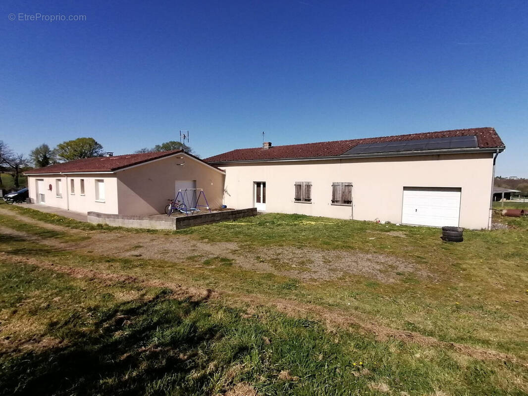 Maison à LA SOUTERRAINE
