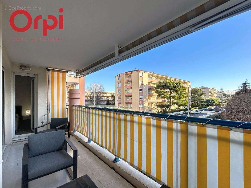 Appartement à FREJUS