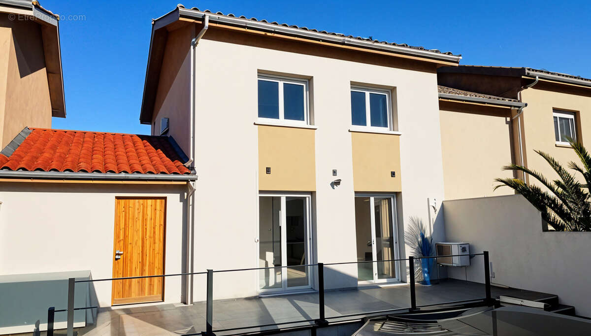 Maison à CHASSE-SUR-RHONE