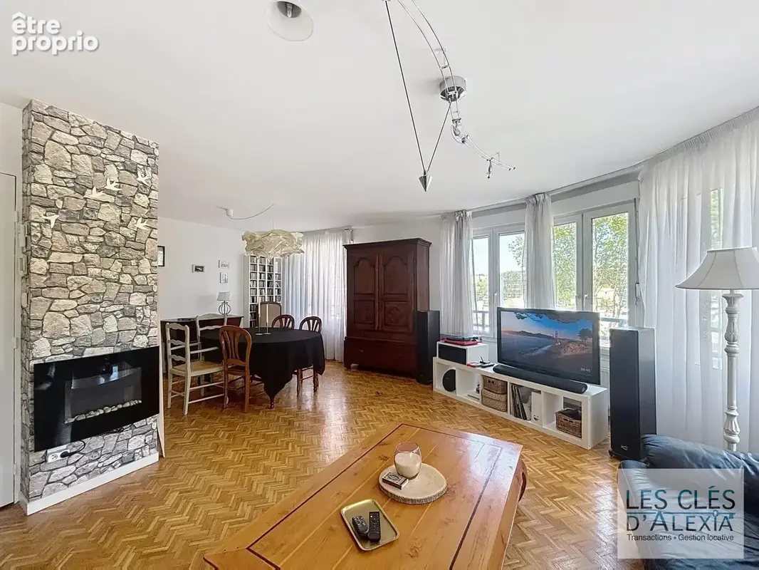 Appartement T3 avec place de parking - photo 3