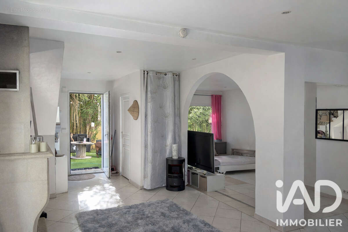 Maison 94 m² à Villeneuve-Les-Maguelone  - photo 3