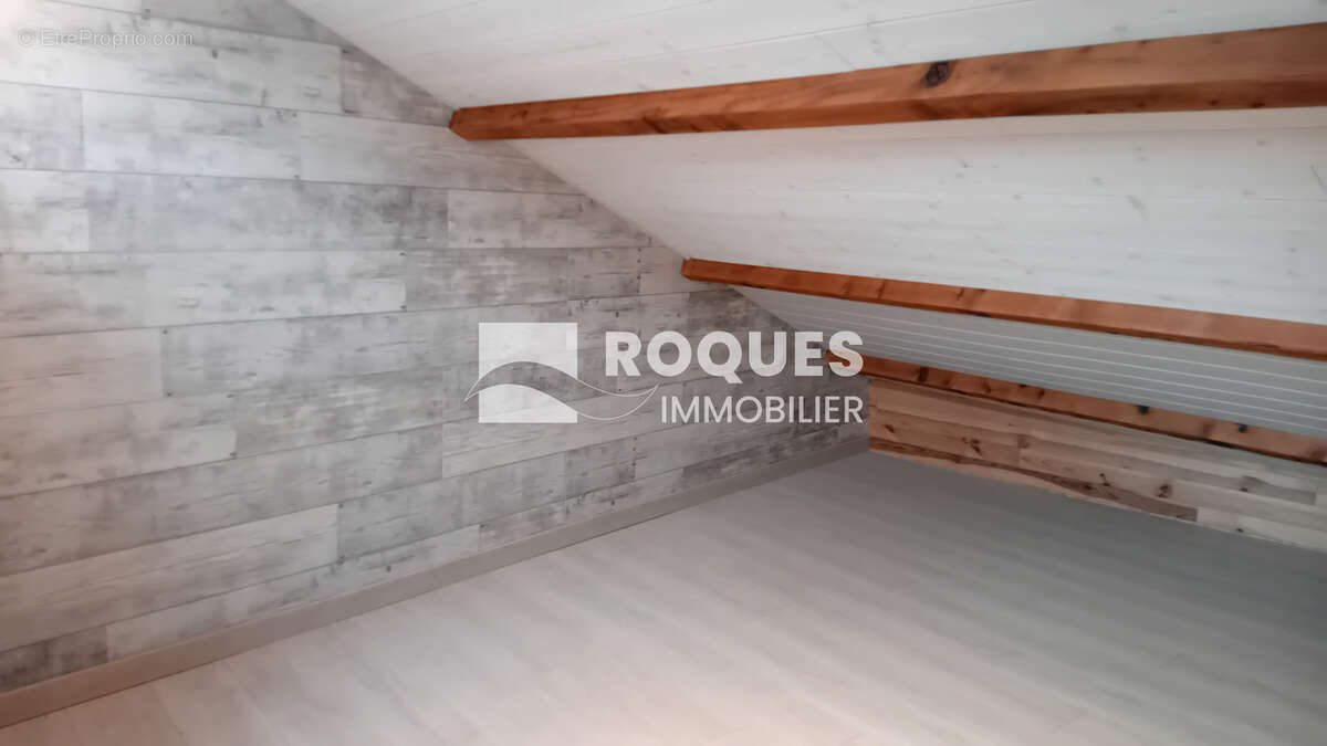 maison rénovée  T3 de village à Lanuéjols (30750) - photo 11