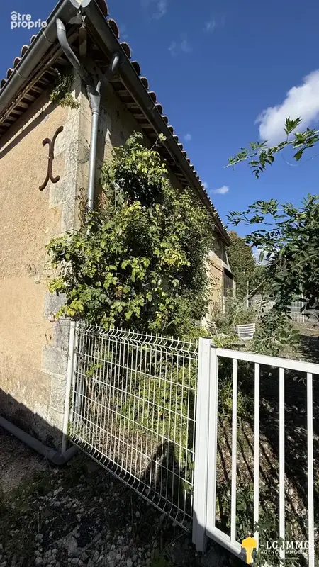 Dépendance en pierres avec garage et jardin clos  beau potentiel   centre ville - photo 6