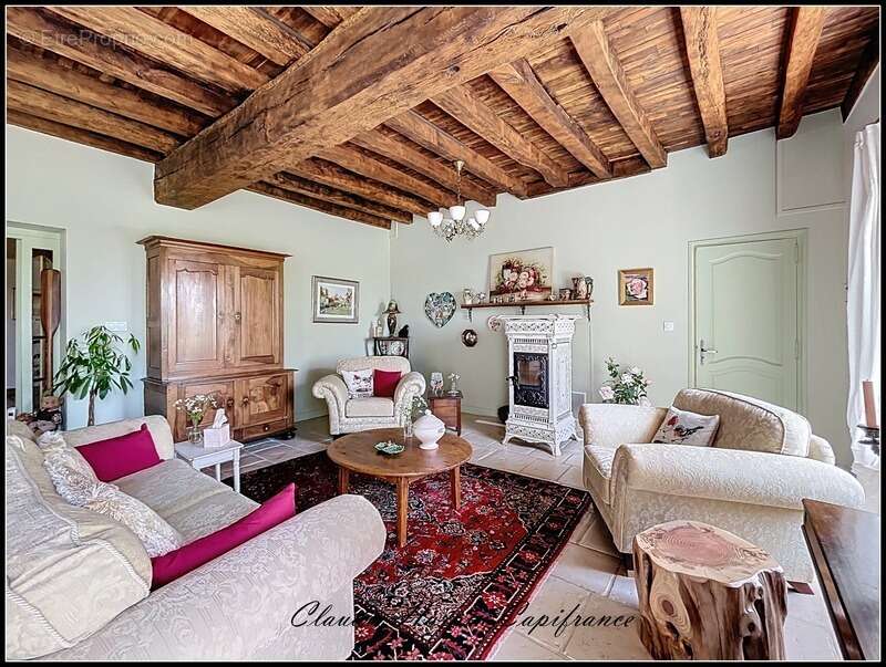 Maison à AIRVAULT