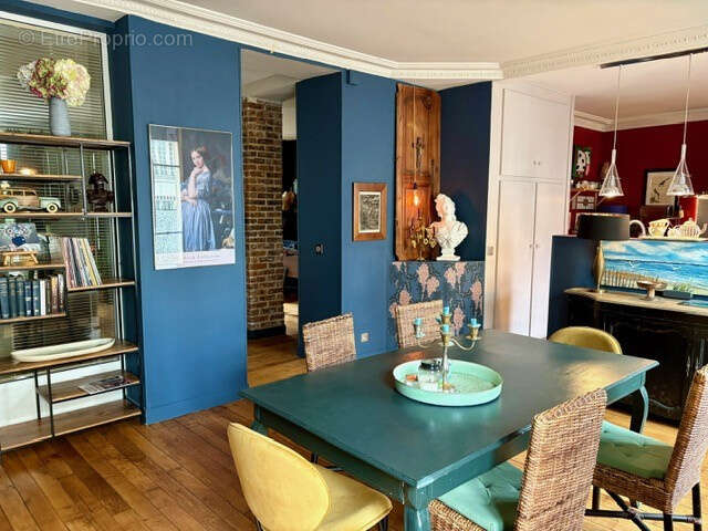 Appartement à MARNES-LA-COQUETTE