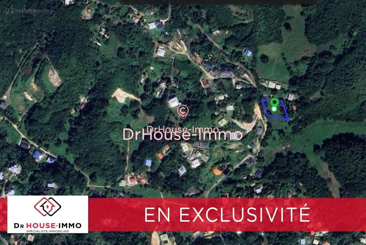 Terrain à LE GOSIER