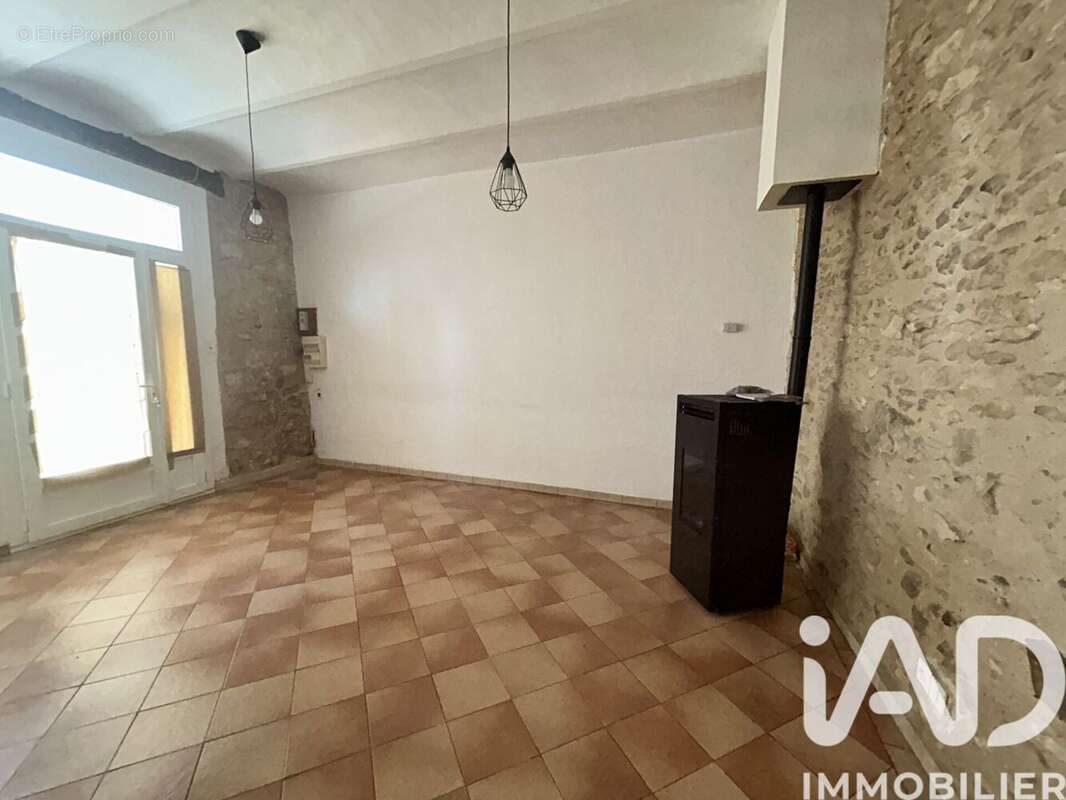 Photo 2 - Maison à SAINT-ETIENNE-LES-ORGUES