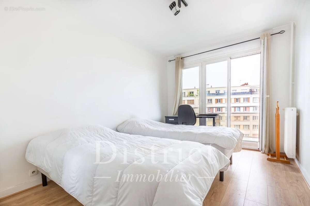 Appartement à PARIS-15E