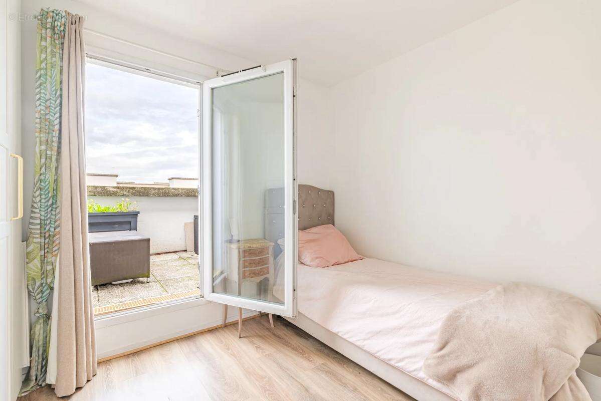 Appartement à STAINS