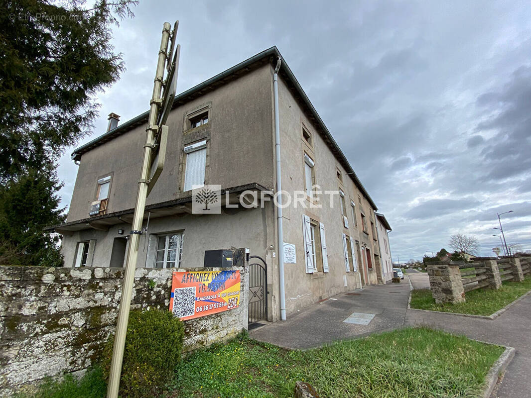 Maison à DARNEY