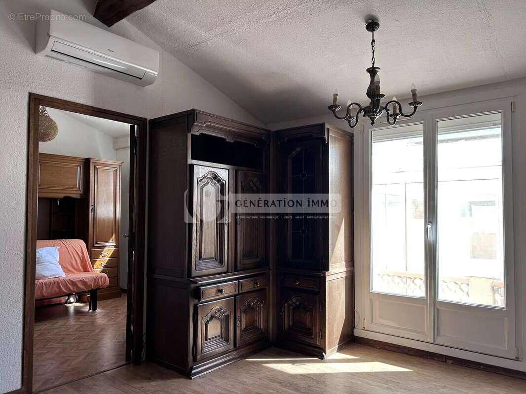 Maison à SAINT-MARTIN-DE-CRAU