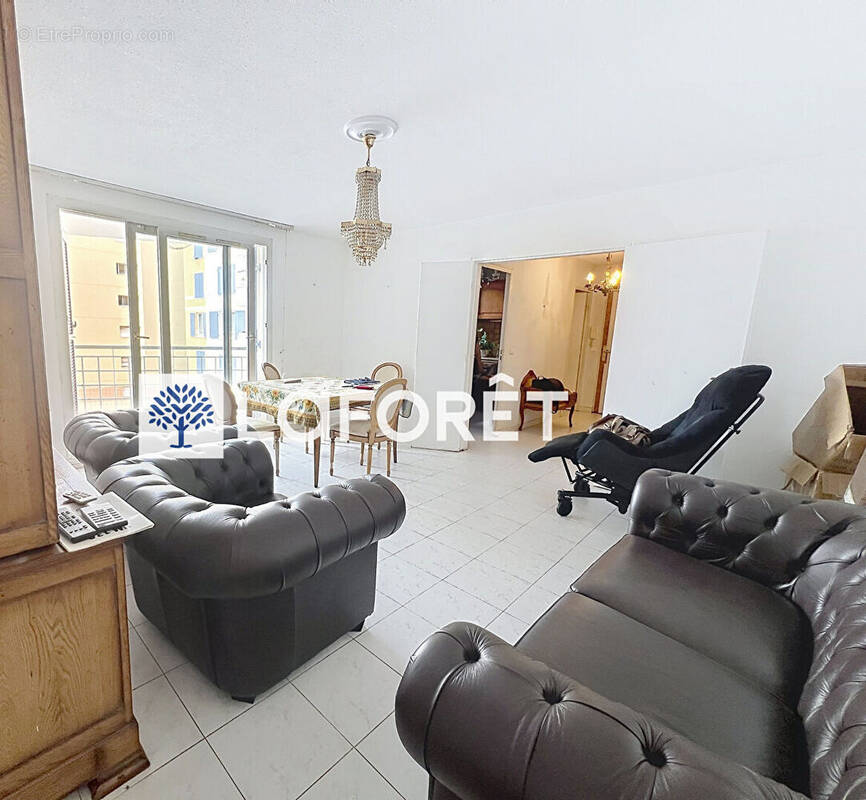Appartement à CAGNES-SUR-MER
