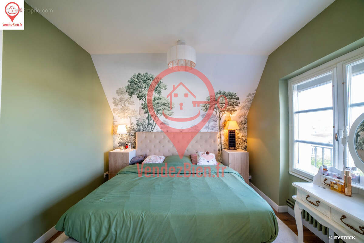 Maison à SAINT-DOULCHARD