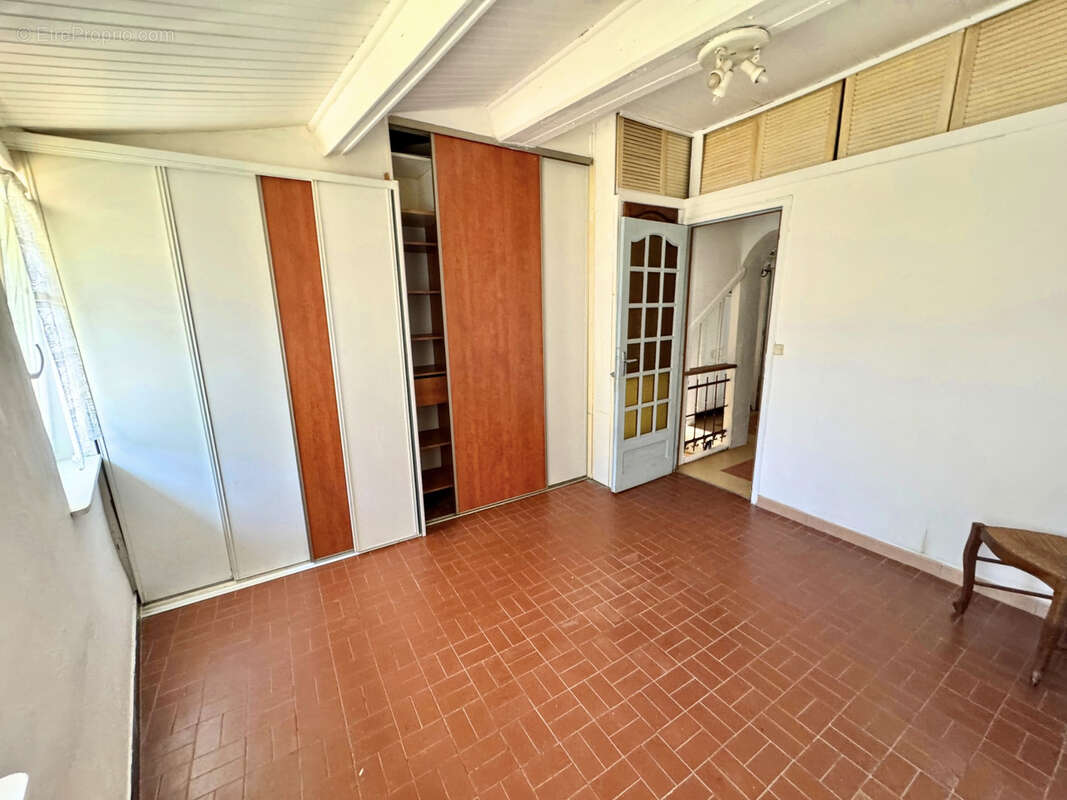 Maison à SIX-FOURS-LES-PLAGES