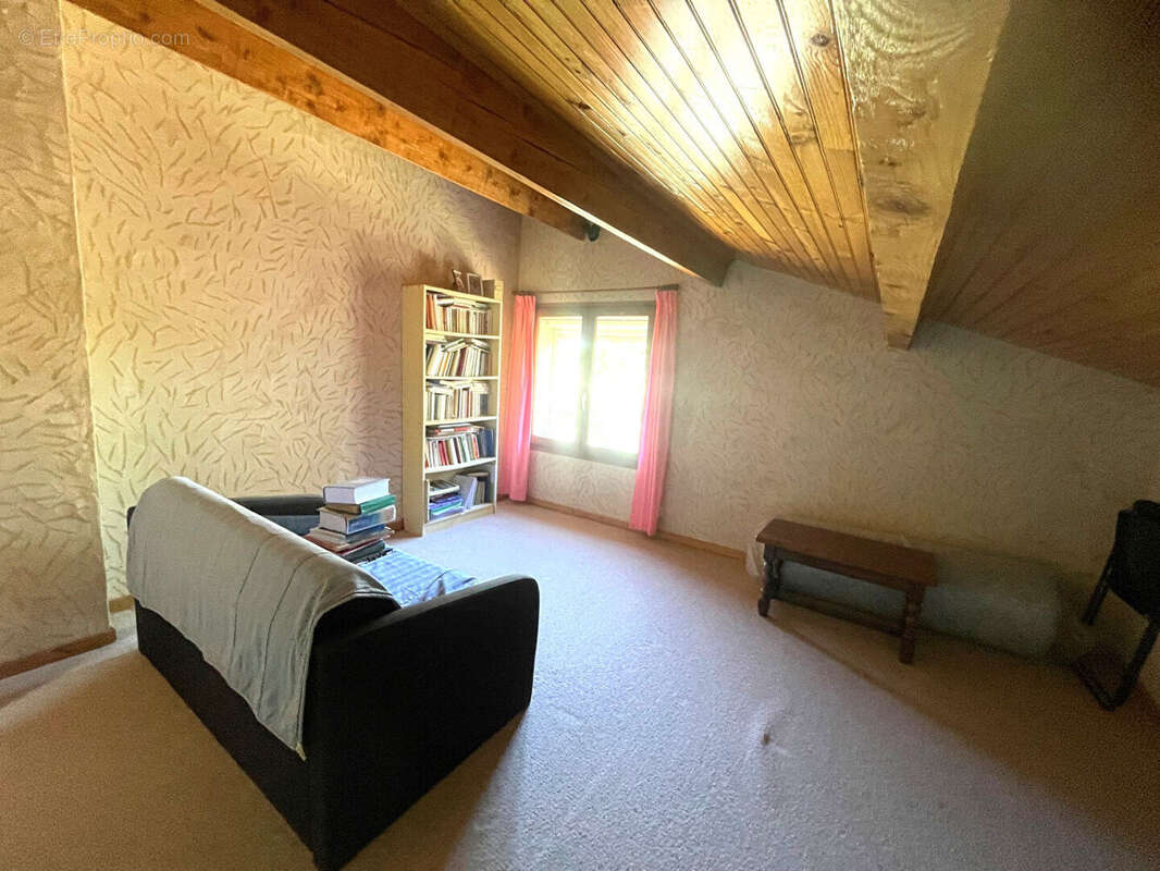 Maison à JONQUERETTES