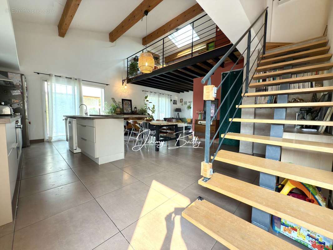 Maison 125 m² à Le Soler  - photo 19