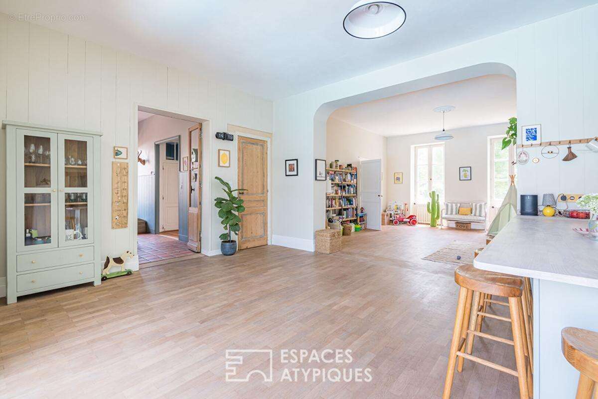 Maison à IZON