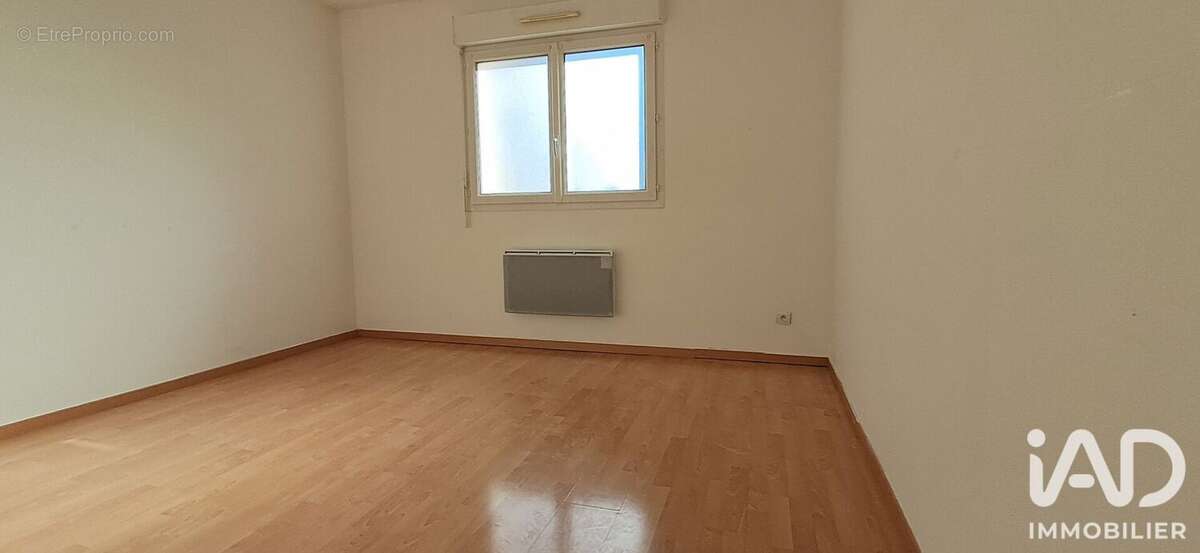 Maison 87 m² à Louvroil  - photo 5