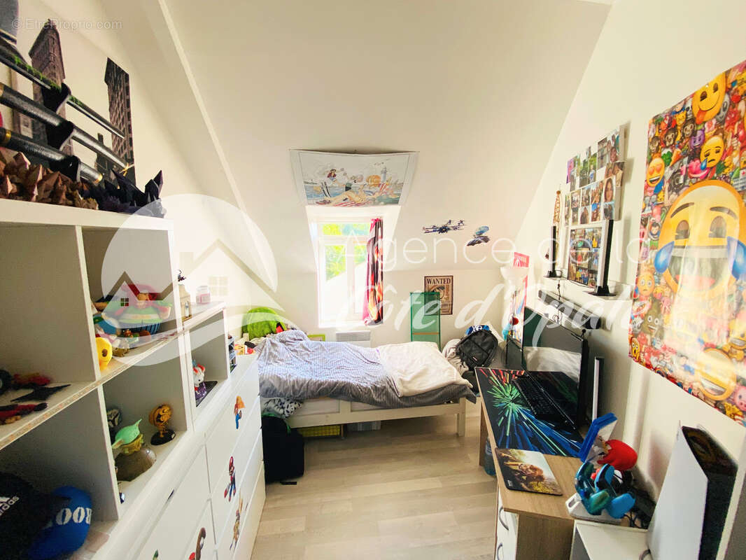 Appartement à LA CAPELLE-LES-BOULOGNE