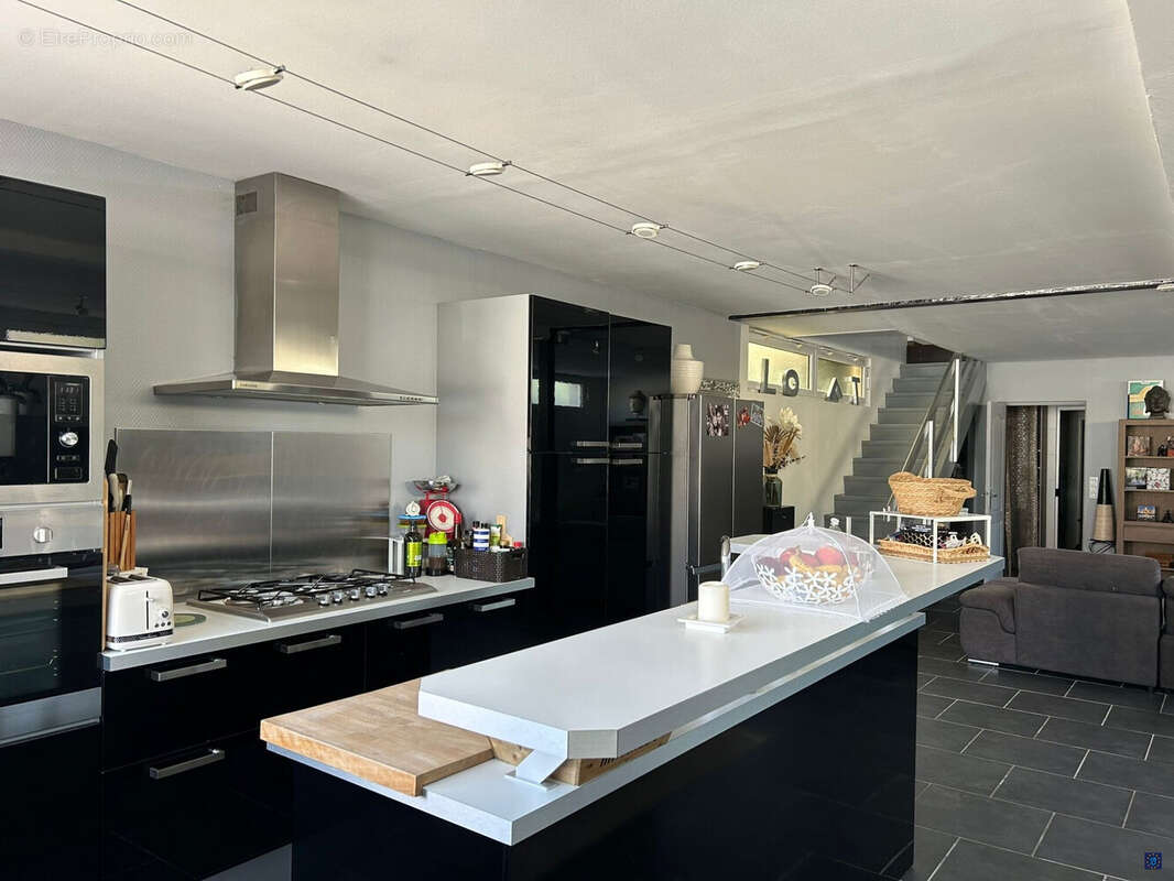 Maison 180 m² à Royan  - photo 2