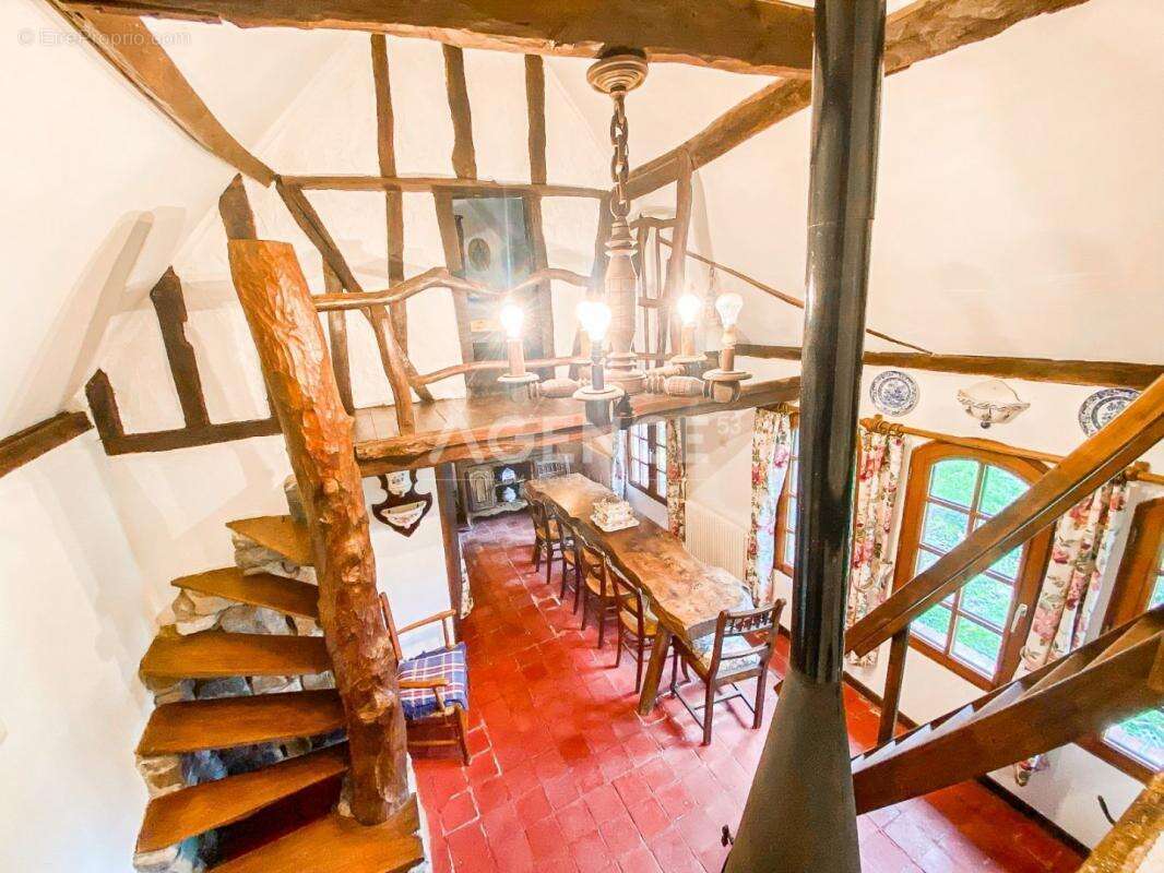 Maison à RECQUES-SUR-HEM