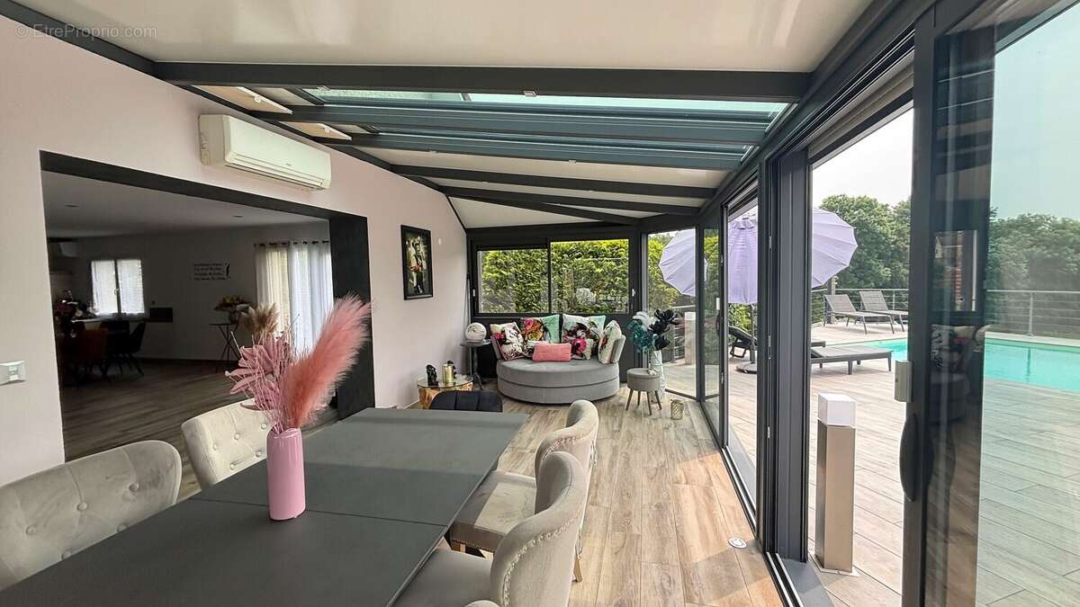 Christophe 05 - Maison à FRANOIS