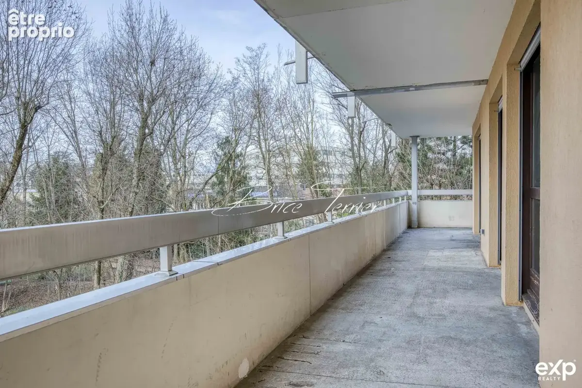 Appartement 84 m² à Gaillard  - photo 2