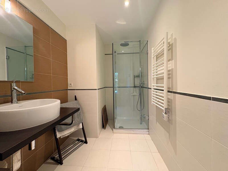 Appartement à THEOULE-SUR-MER