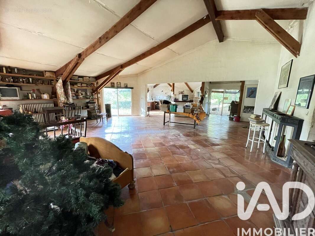 Maison 162 m² à Mios  - photo 5