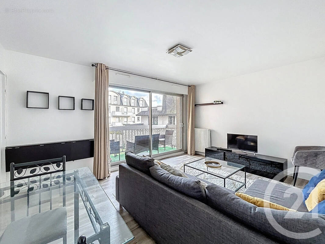 Appartement à MELUN