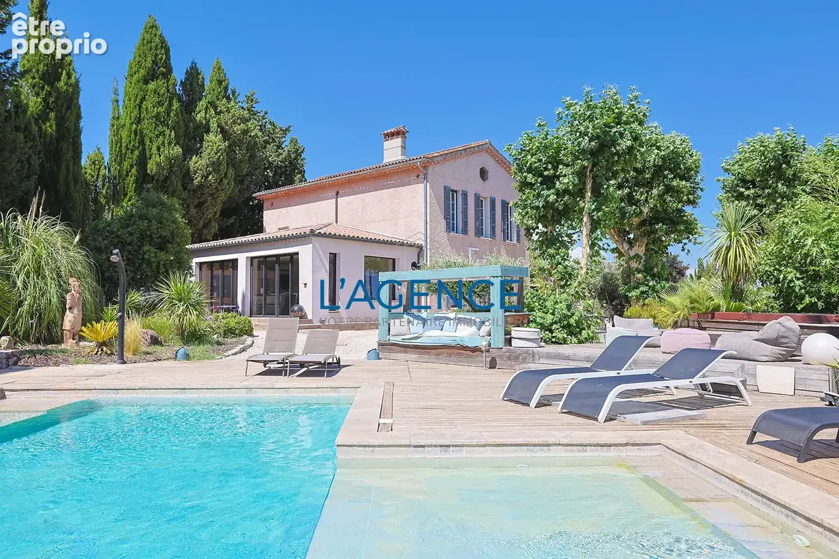 Maison à CUERS