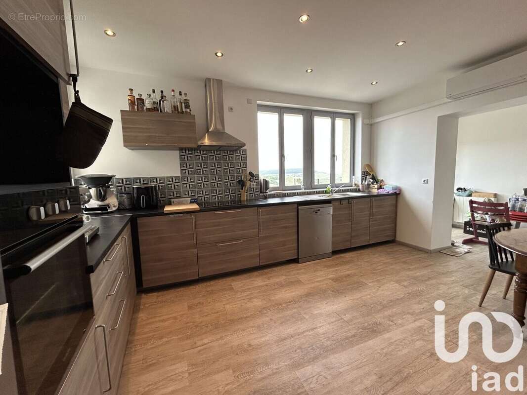 Photo 5 - Maison à CHATILLON-SUR-MARNE