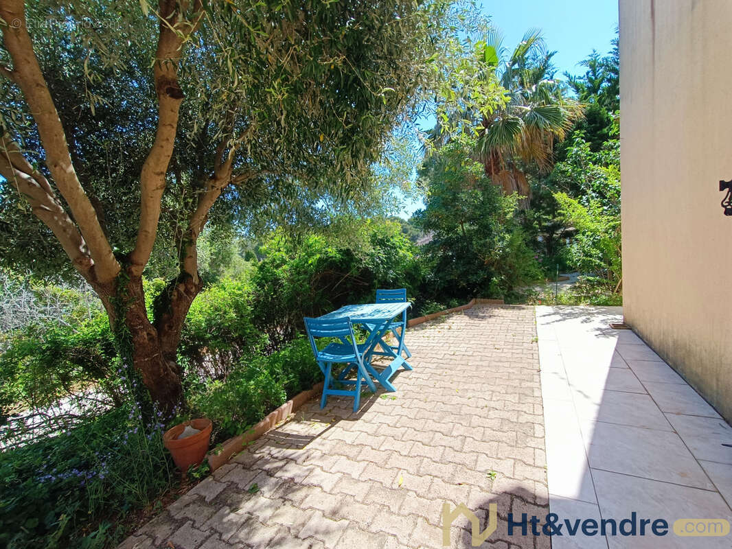 Maison à HYERES