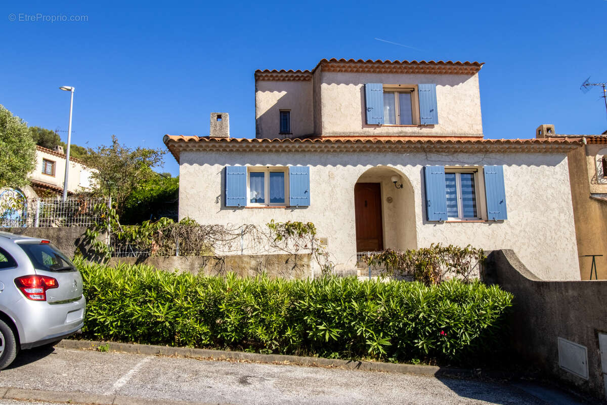 Maison à LE PRADET