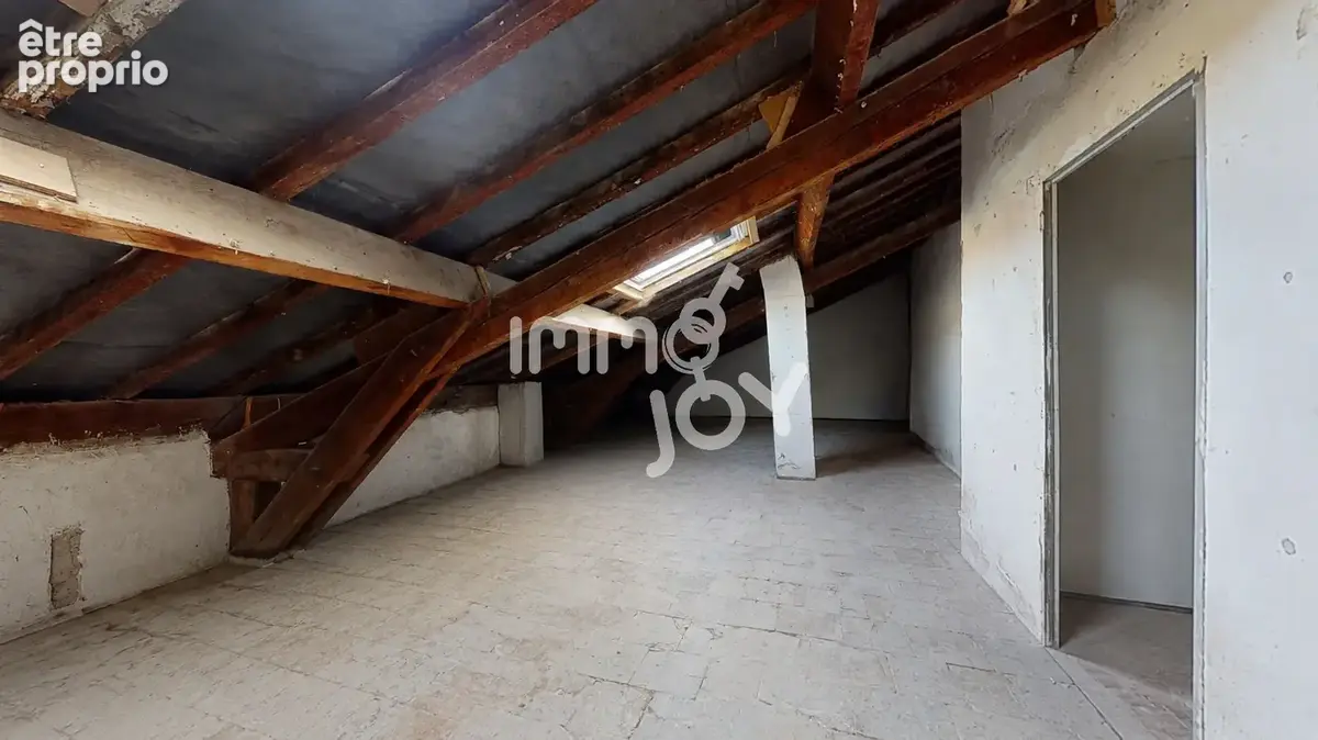 Appartement de caractère au cœur du centre historique   place du forum - photo 16