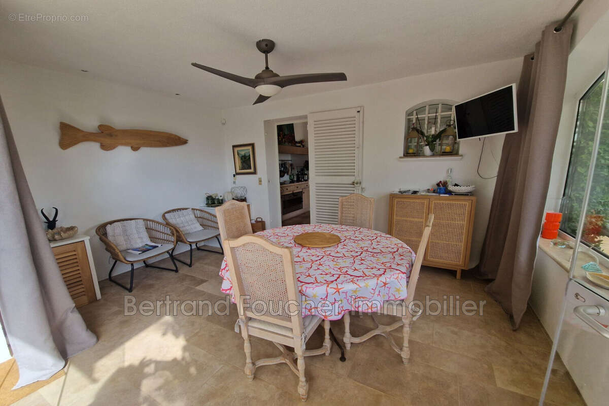 Maison à CAVALAIRE-SUR-MER