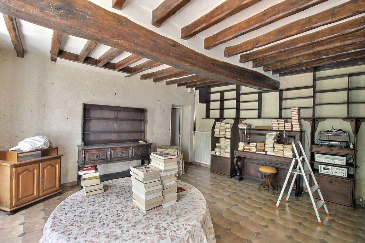 Maison à CHAMPLOST