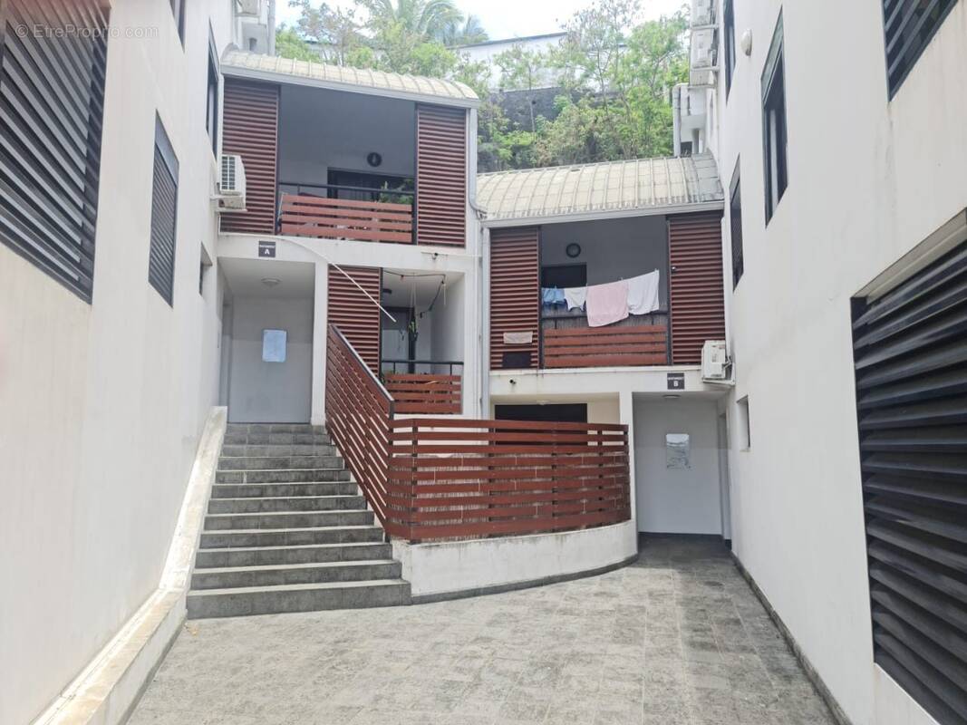 Appartement à SAINT-DENIS