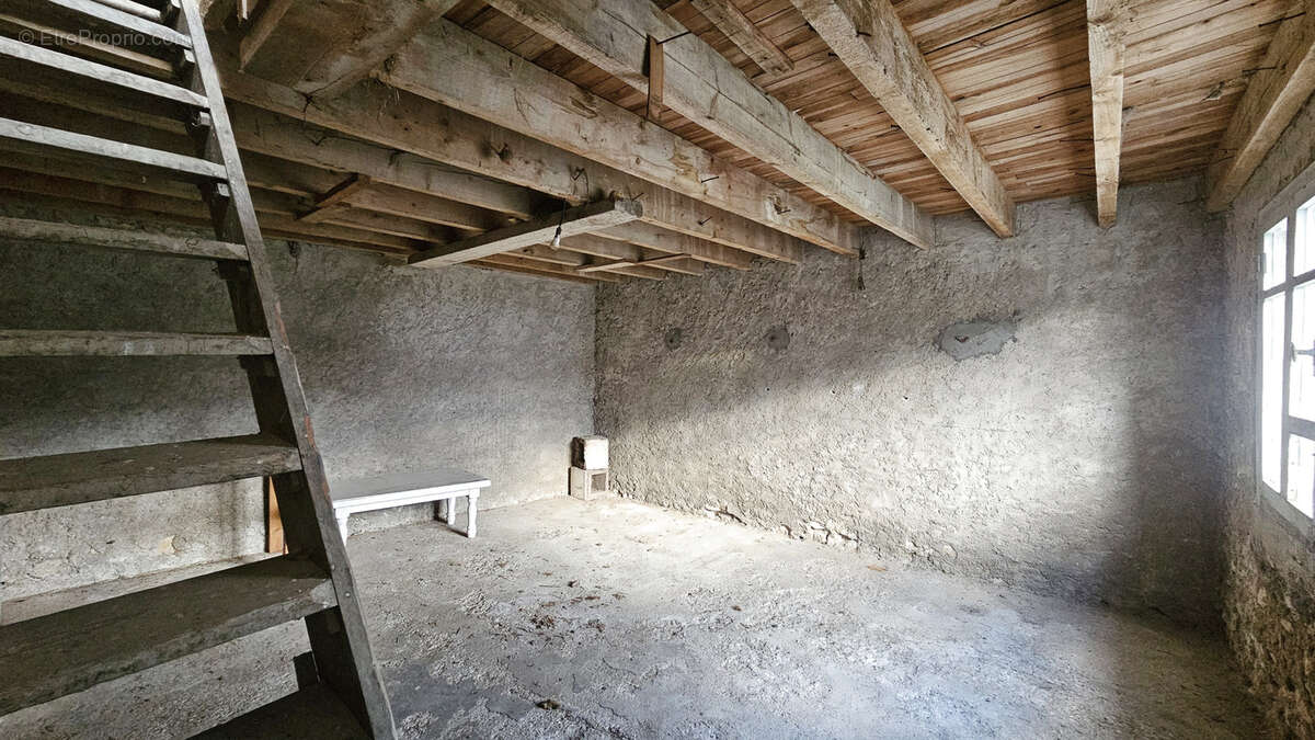 Maison à BOUTIERS-SAINT-TROJAN