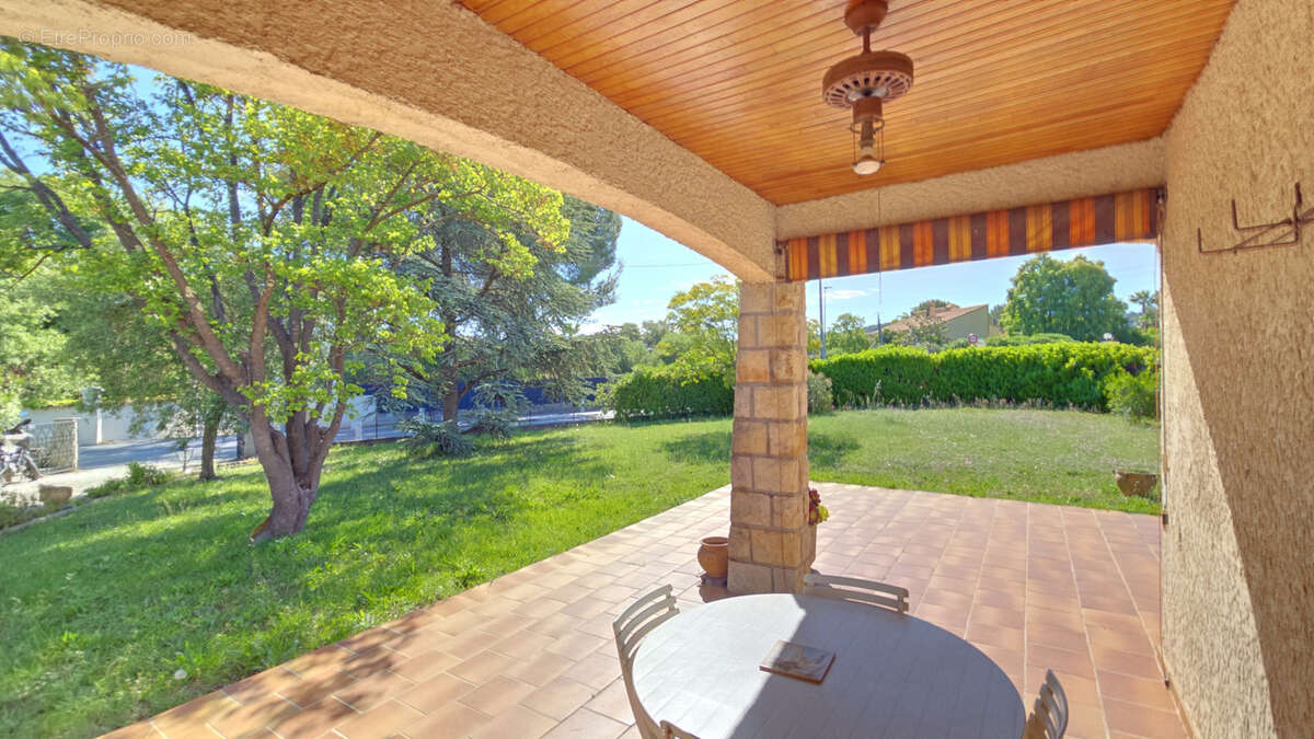 Maison à MOUGINS
