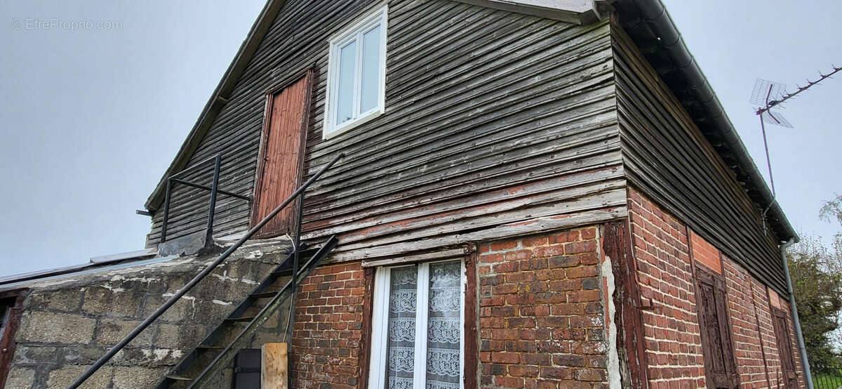 Maison à SAINT-NICOLAS-D'ALIERMONT