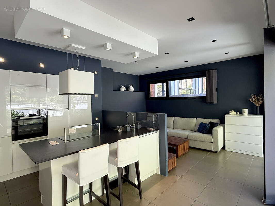 Maison à CALUIRE-ET-CUIRE